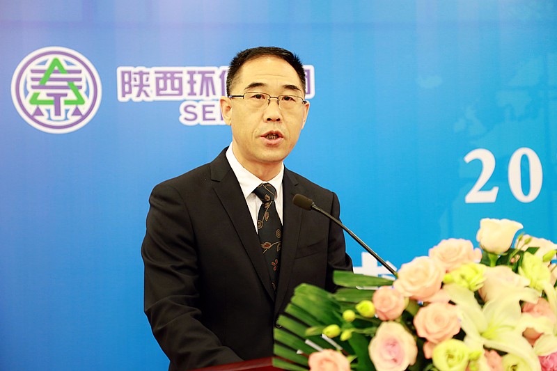 14967065271137162JjP.jpg 絲博會(huì)趙總.jpg