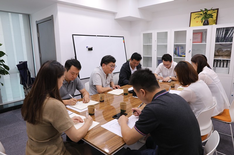 1566432693991501iHzI.jpg 20190821投資公司強(qiáng)化問題導(dǎo)向保穩(wěn)定促發(fā)展_副本.jpg