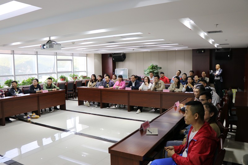 15695447782490087MLu.jpg IMG_9912_副本.jpg