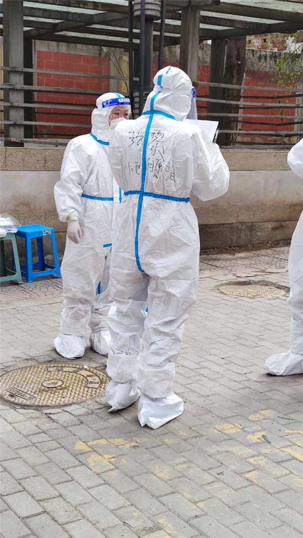 1641179517798099QaKN.jpg 張黎.jpg