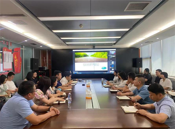 1655255652428395ogEN.jpg 水環(huán)境公司開展防御性駕駛安全知識專題培訓(xùn).jpg