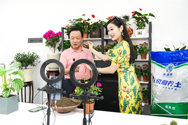 16605280652378264IP8.jpg DSC09339(1).jpg