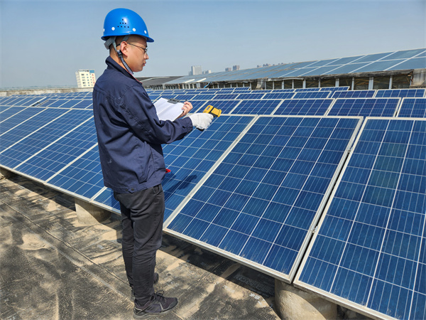 1688107594598618hGcA.jpg 升州勝陽(yáng)光伏電站1.jpg