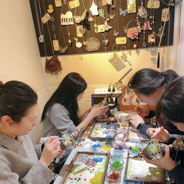 1709870835986079D6BO.jpg 研究院公司婦女節(jié)活動照片2.jpg